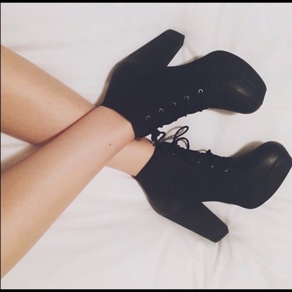 Black platform booties - Picture 3 of 6